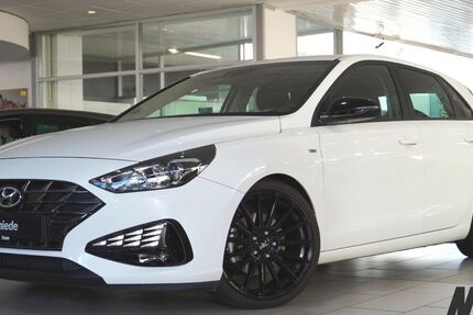 Hyundai i30 48.350 km 16.250 &euro; Schöningen 38364