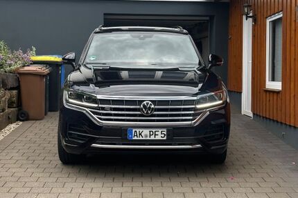 VW Touareg 28.600 km 53.900 &euro; Mudersbach 57555
