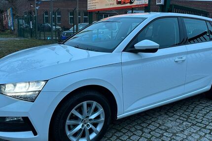 Skoda Scala 71.000 km 16.950 € Berlin-Spandau 13585