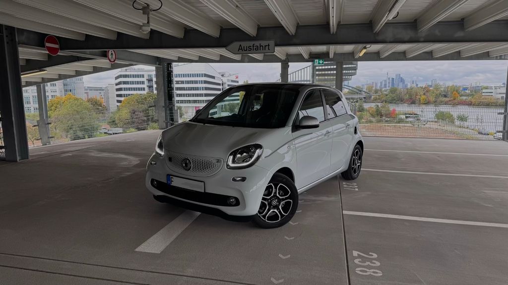 Smart ForFour 36.800 km 9.500 € Offenbach am Main 63067