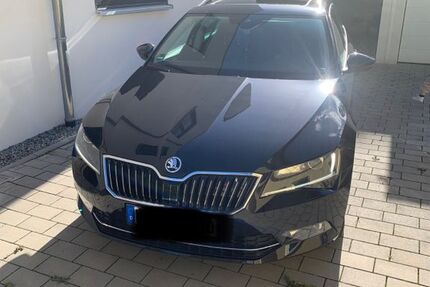 Skoda Superb 124.000 km 18.700 &euro; Kirchardt 74912