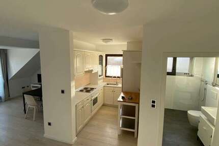 Wohnen auf Zeit in Köln 1.650 € 3 zimmer