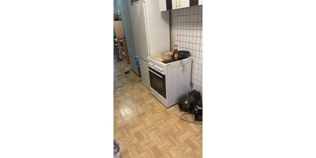Provisionsfrei* Attraktives Investitionsobjekt im Herzen von Wirges - Mehrfamilienhaus mit Potenzial (Preis nicht verhandelbar) - Mehrfamilienhaus, Wohnhaus Wirges | Angebot:19508927