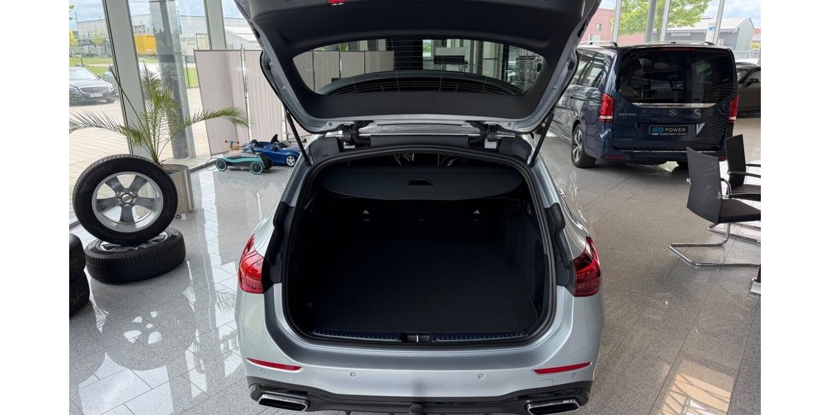 Mercedes-Benz C 220 T d 4Matic AMG+Burmester+PANO+Sitzklima AMG 6.000 km 62.990 &euro; Westendorf 86707