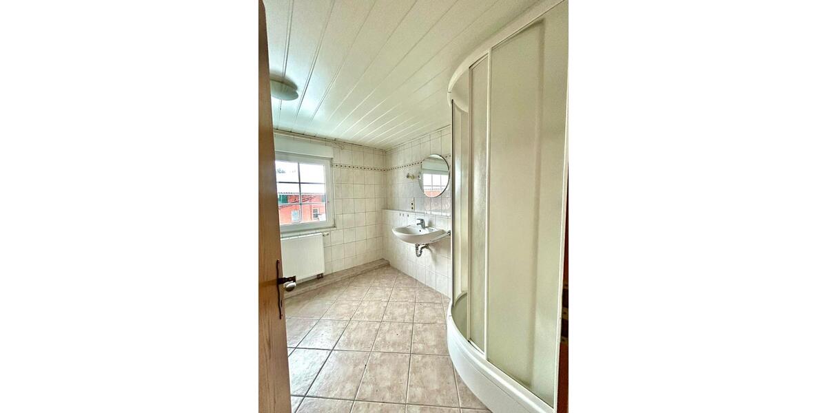 Einfamilienhaus Apen - 4 Zimmer, 115 m&sup2;, 1.190&euro; | Angebot:25546697