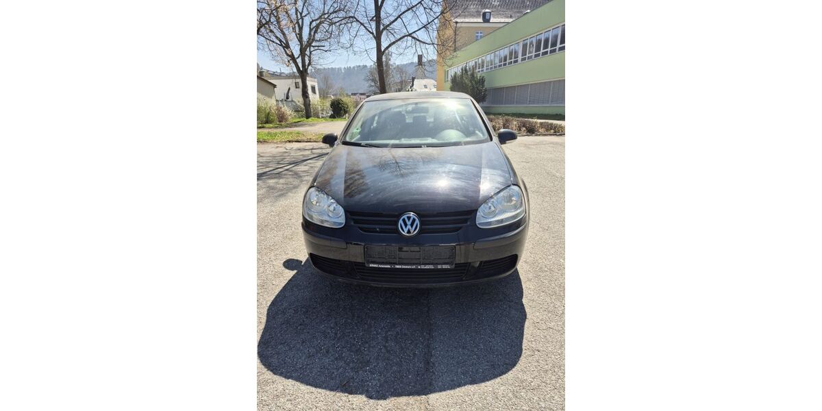 VW Golf 211.000 km 1.000 &euro; Albstadt 72458