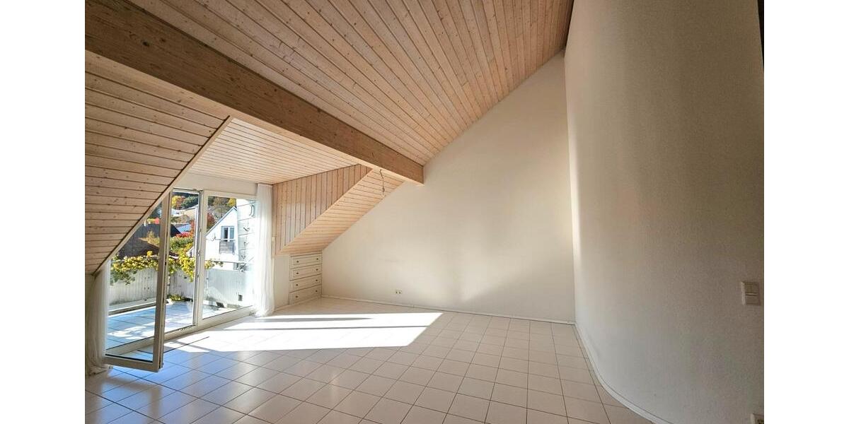 Dachgeschoßwohnung Gottmadingen - 4 Zimmer, 116 m&sup2;, 357.000&euro; | Angebot:26764469