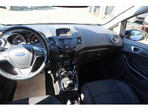 Ford Fiesta Titanium 73.750 km 8.990 &euro; Bad Endbach 35080