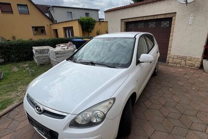 Hyundai i30 106.380 km 4.350 &euro; Wettin-Löbejün 06193