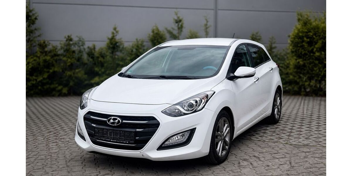 Hyundai i30 207.850 km 5.999 &euro; Kelkheim 65779