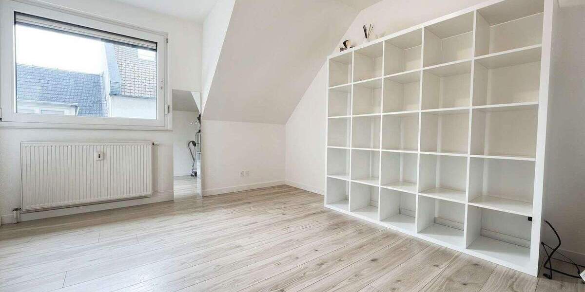 Mehrfamilienhaus, Wohnhaus Bonn Friesdorf - 5 Zimmer, 129 m&sup2;, 699.000&euro; | Angebot:24388924