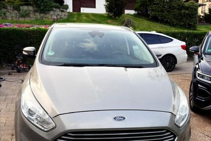 Ford S-Max 158.700 km 11.400 &euro; Breitscheid 53547