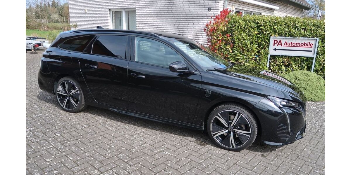 Peugeot 308 7.800 km 24.890 &euro; Verl 33415
