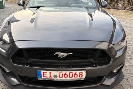 Ford Mustang 75.000 km 40.000 &euro; Schernfeld 85132