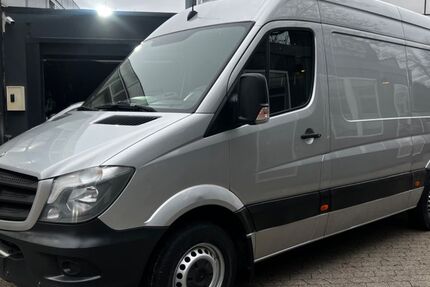 Mercedes-Benz Sprinter 169.000 km 13.690 &euro; München 81671
