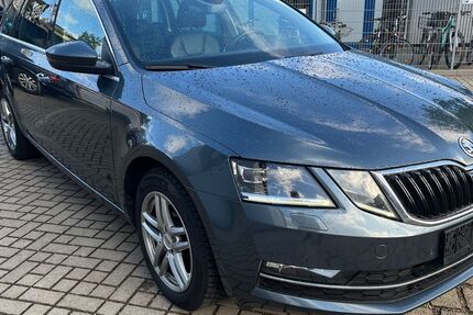 Skoda Octavia 211.000 km 12.200 &euro; Nürnberg 90482