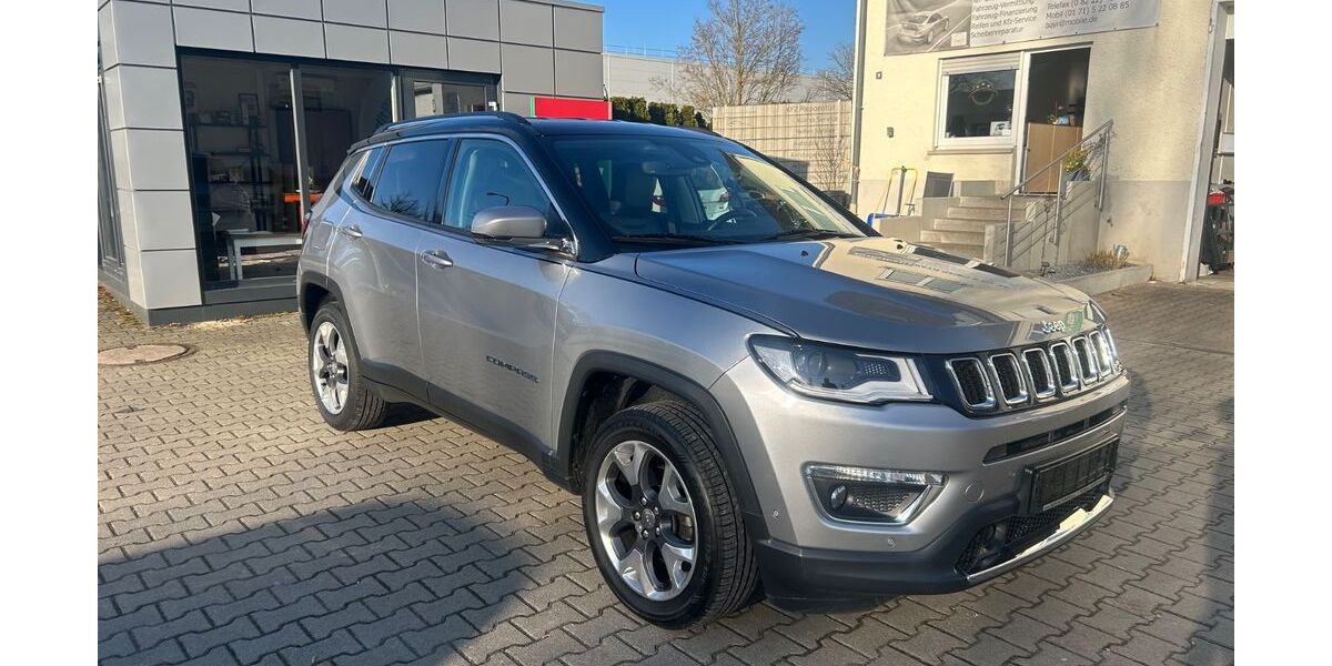 Jeep Compass 84.500 km 17.999 &euro; Burgau 89331
