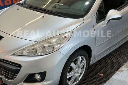Peugeot 207 120.000 km 3.699 &euro; Frankfurt 65933