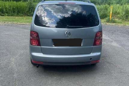 VW Touran 162.300 km 3.090 &euro; Wickede (Ruhr) 58739