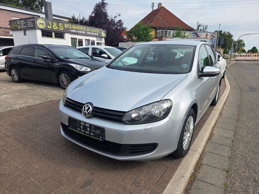 VW Golf 96.000 km 5.990 € Oftersheim 68723