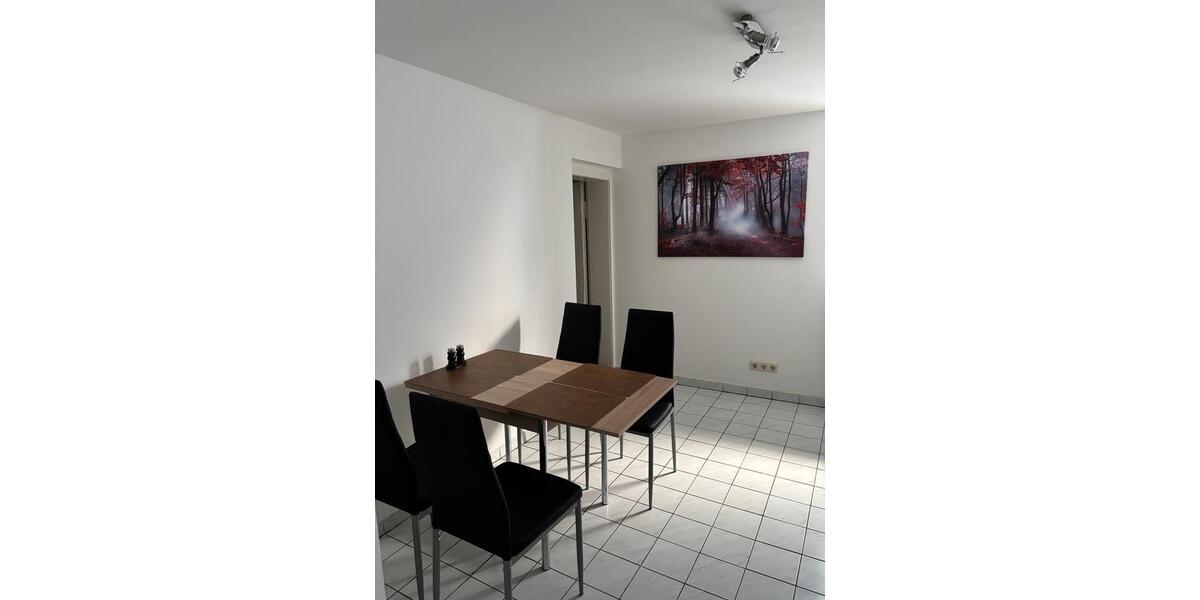 Etagenwohnung Rodenberg - 3 Zimmer, 90 m&sup2;, 880&euro; | Angebot:26495682
