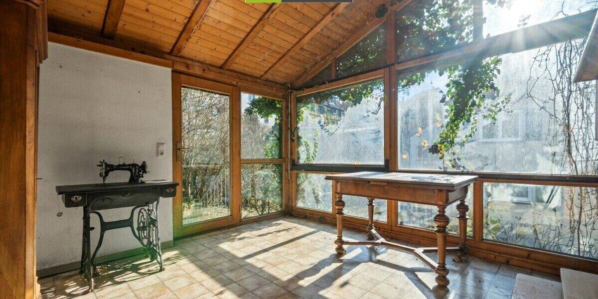 Doppelhaushälfte Gomadingen - 6 Zimmer, 127 m&sup2;, 80.000&euro; | Angebot:25693511