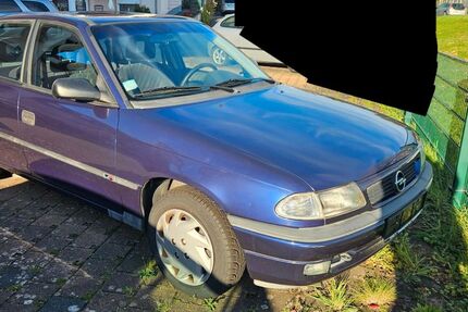 Opel Astra 168.434 km 1.499 &euro; Sankt Sebastian 56220