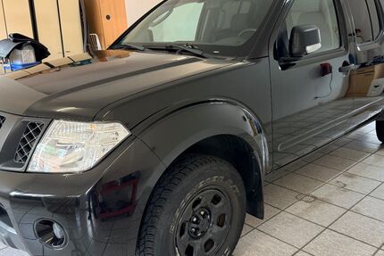 Nissan Navara 173.000 km 8.999 &euro; Geesthacht (bei Hamburg) 21502