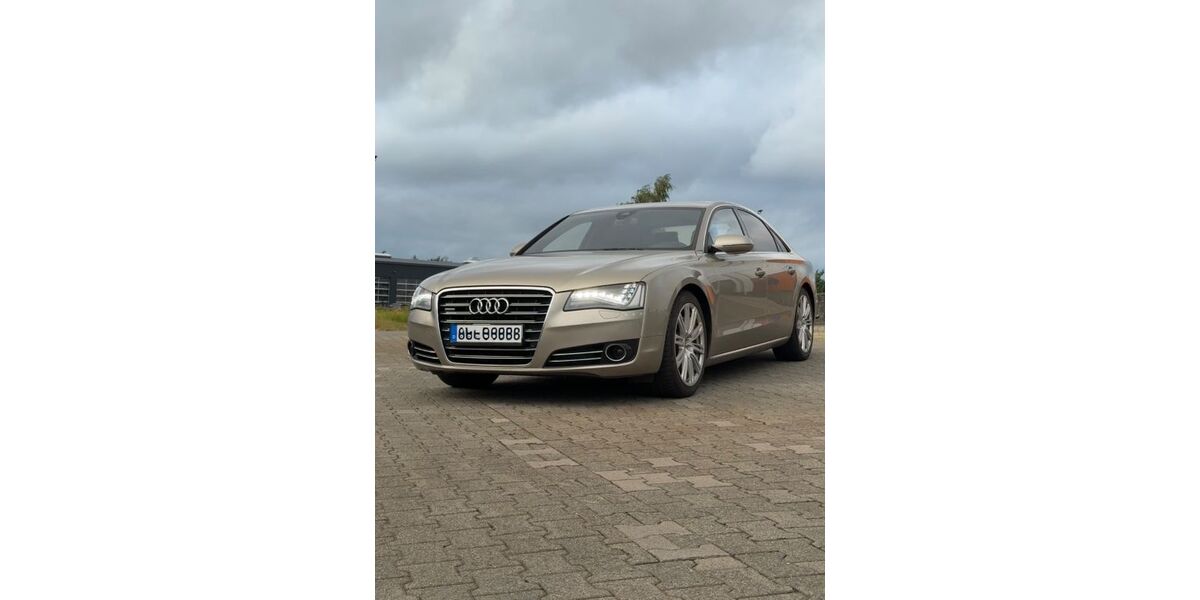 Audi A8 218.000 km 14.999 &euro; Ganderkesee 27777