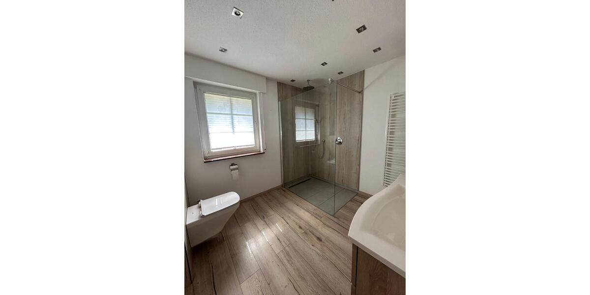Doppelhaushälfte Olsberg - 3 Zimmer, 210 m&sup2;, 239.000&euro; | Angebot:26537686