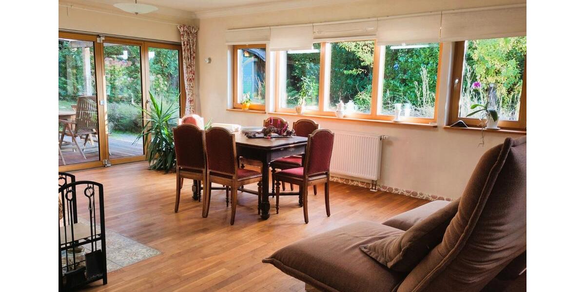 Einfamilienhaus Ottweiler - 7 Zimmer, 230 m&sup2;, 435.000&euro; | Angebot:26423713