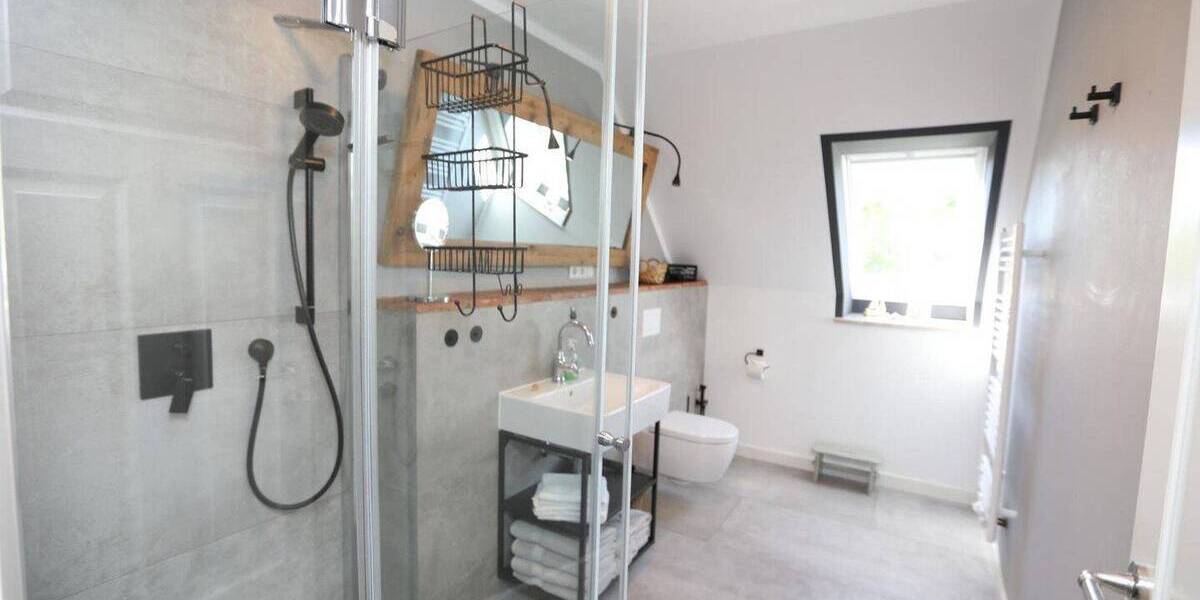 Mehrfamilienhaus, Wohnhaus Aventoft - 7 Zimmer, 180 m&sup2;, 480.000&euro; | Angebot:26879429