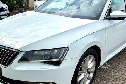 Skoda Superb 128.136 km 14.990 &euro; Wolfenbüttel 38304