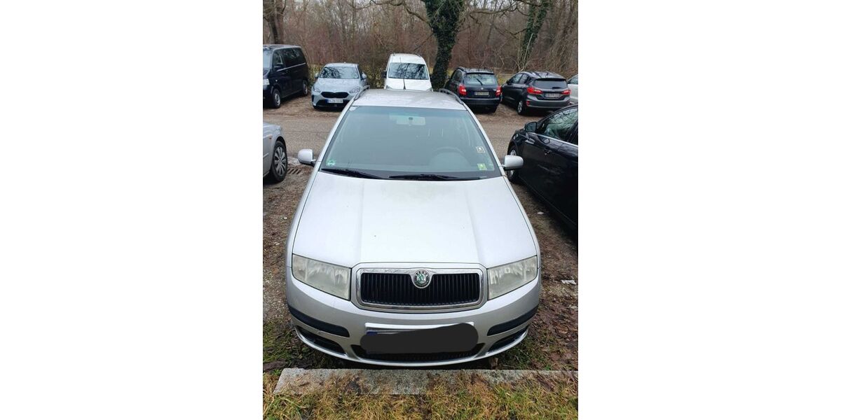 Skoda Fabia 149.000 km 2.500 &euro; München 81379