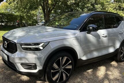Volvo XC40 45.318 km 32.990 € Willich 47877