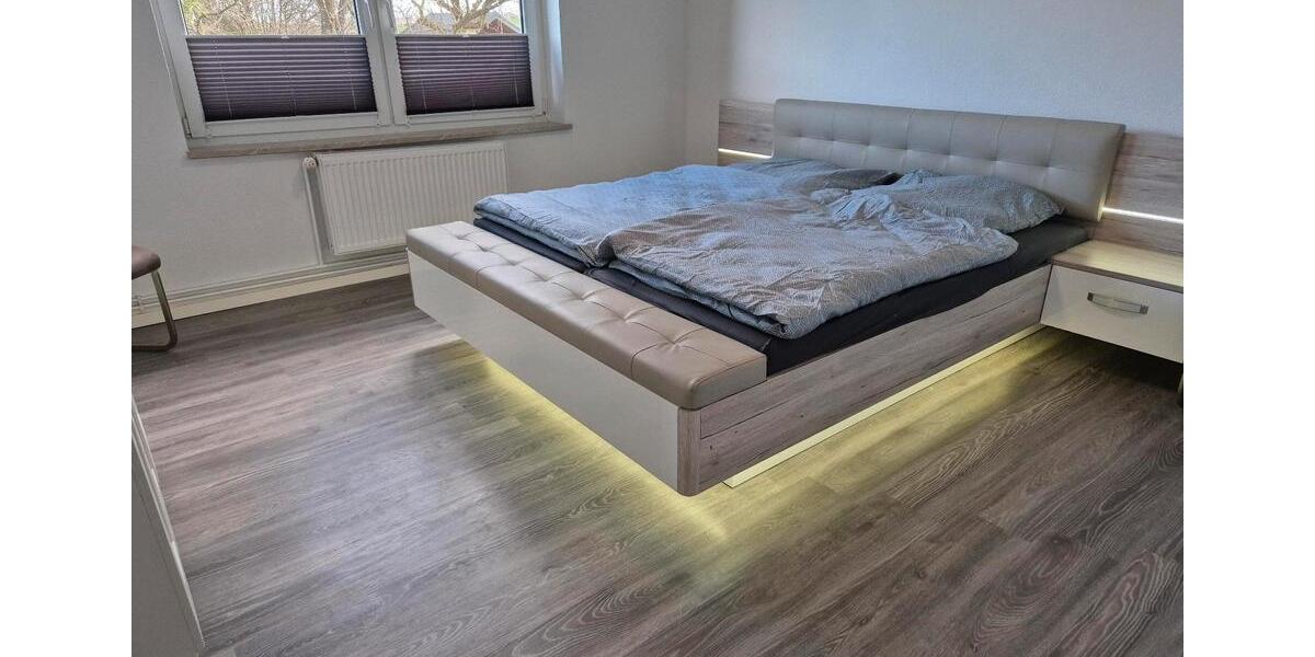 Einfamilienhaus Bredstedt - 10 Zimmer, 290 m&sup2;, 479.000&euro; | Angebot:26566976