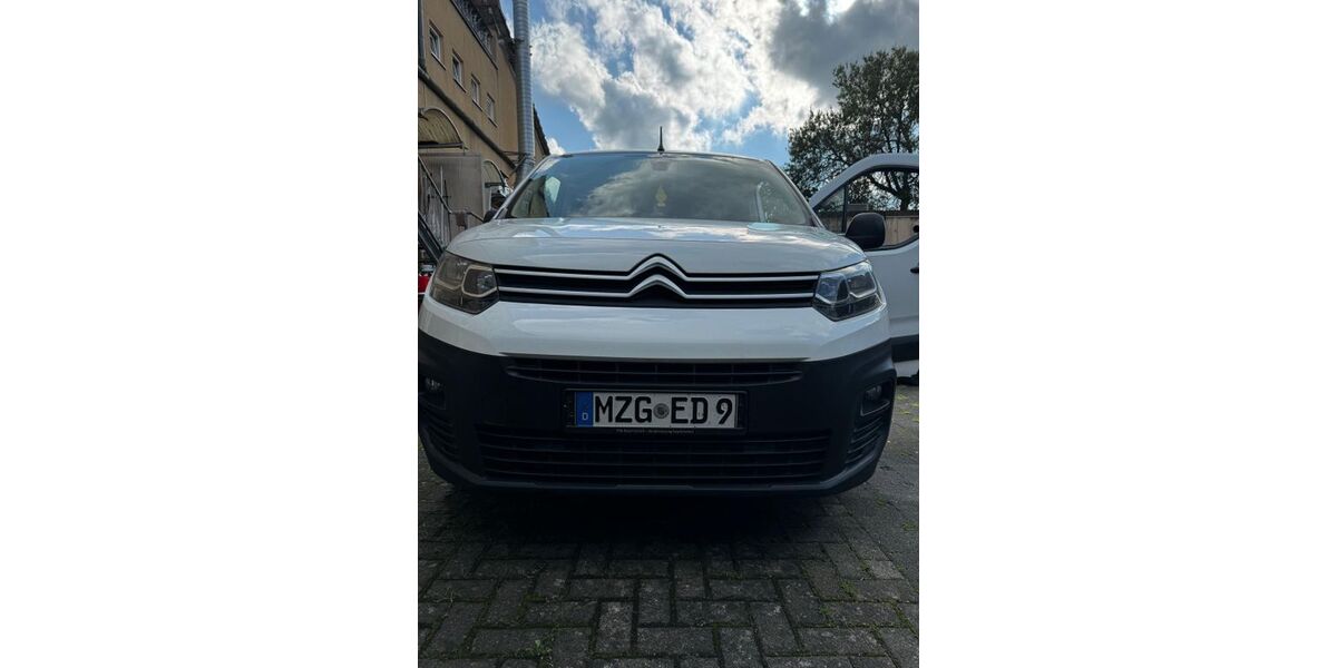 Citroen Berlingo 183.000 km 8.295 &euro; Mettlach - Orscholz 66693