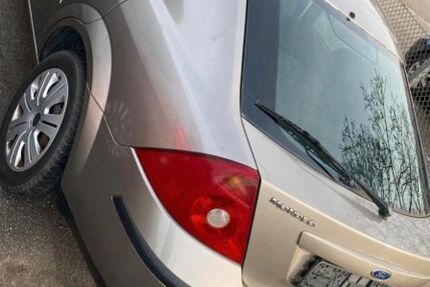 Ford Mondeo 170.000 km 1.299 &euro; Offingen 89362