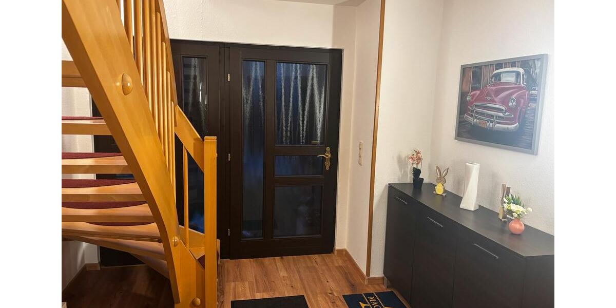 Villa Plauen Altstadt - 4 Zimmer, 140 m&sup2;, 200&euro; | Angebot:25920829