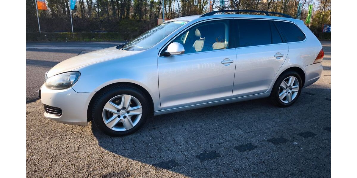 VW Golf 259.000 km 4.250 &euro; Odenthal 51519