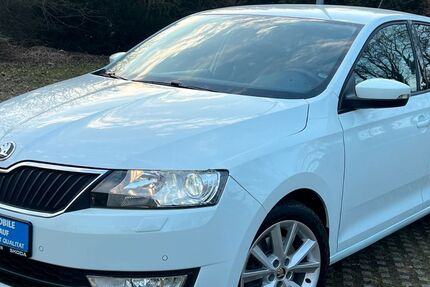 Skoda Rapid 26.000 km 12.990 &euro; München 81243