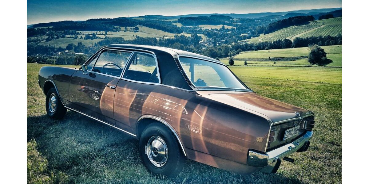 Opel Rekord 125.000 km 9.000 &euro; Zwickau 08056