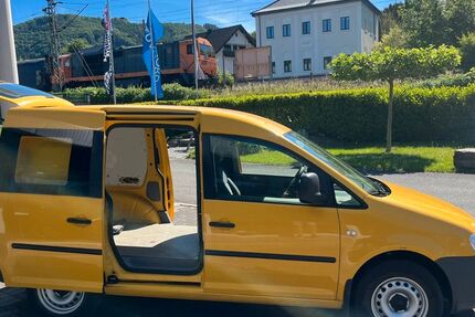 VW Caddy 110.000 km 6.750 &euro; Finnentrop 57413