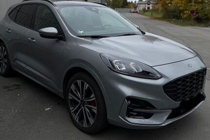 Ford Kuga 50.000 km 28.800 € Medebach 59964