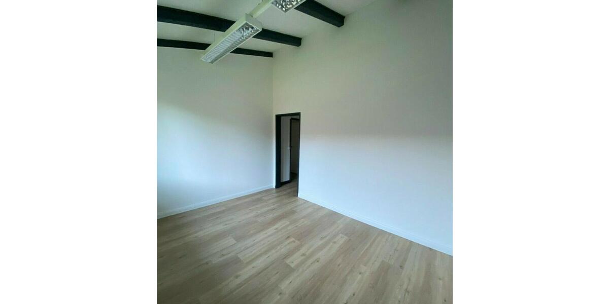 Gewerbeobjekt Niebüll - 120&euro; | Angebot:9525703