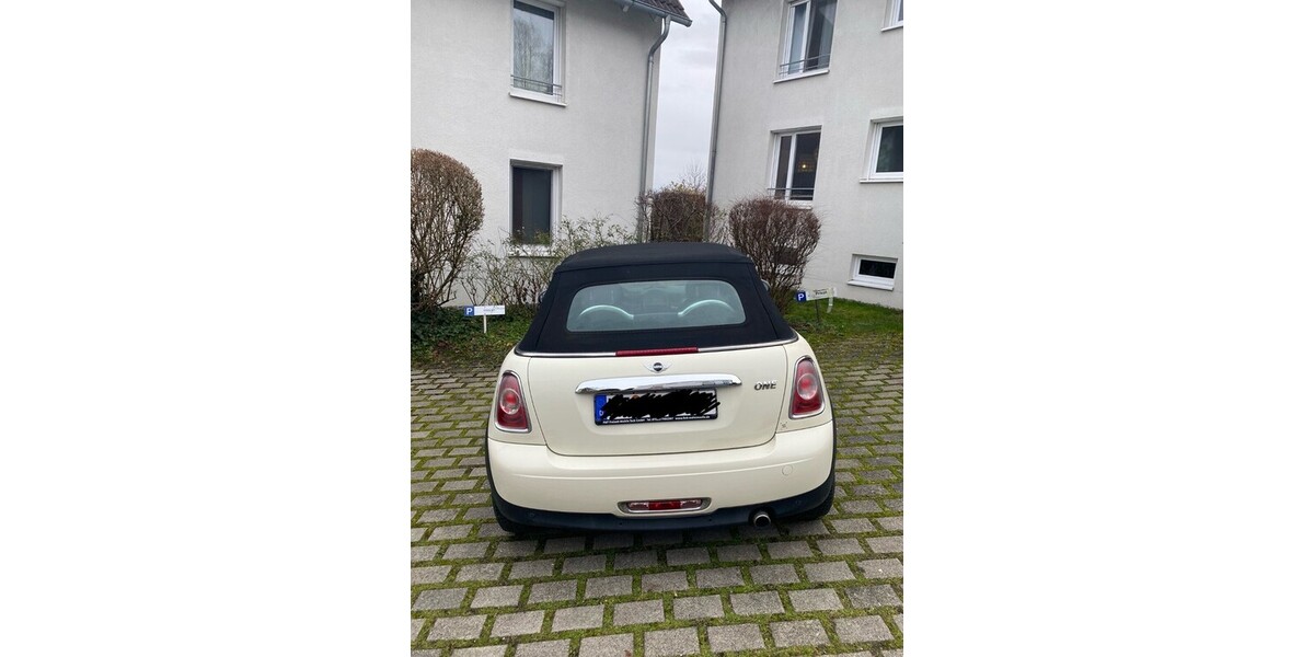 Mini one cabrio 135.000 km 11.000 € Unterensingen 72669