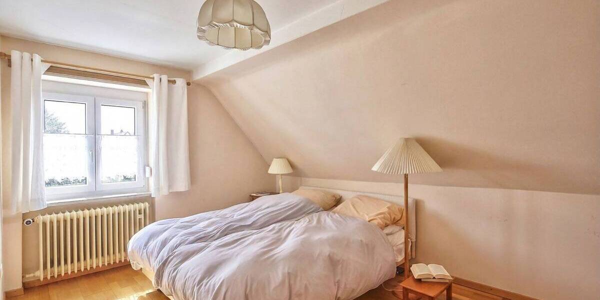Einfamilienhaus München Feldmoching-Hasenbergl - 8 Zimmer, 193 m&sup2;, 1.300.000&euro; | Angebot:26435892