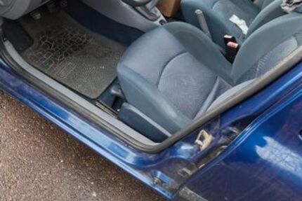 Renault Clio 195.600 km 2.000 &euro; Weißenburg 91781