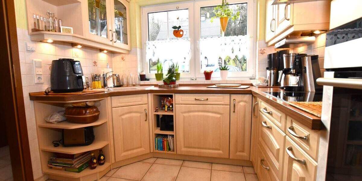 Einziehen und Wohlfühlen in fantastischer Lage 4 zimmer