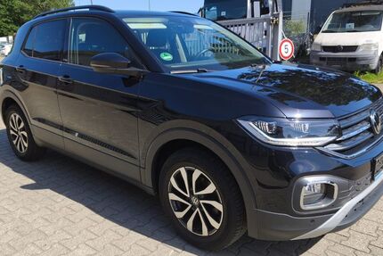 VW T-Cross 17.063 km 16.990 &euro; Bad Oldesloe 23843